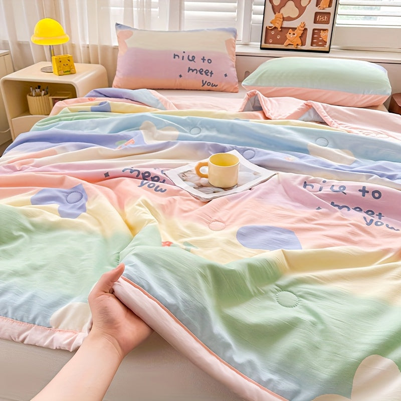 Ultra-Soft Four-season Quilt - Lightweight, Breathable & Light Beige-Friendly with Cartoon Print Design for All Seasons Cartoon Blanket