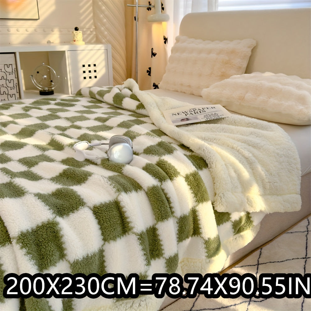 1pc Charming Checkered Plush Fleece Blanket, 400-450g Polyester, All-Season, Knitted
