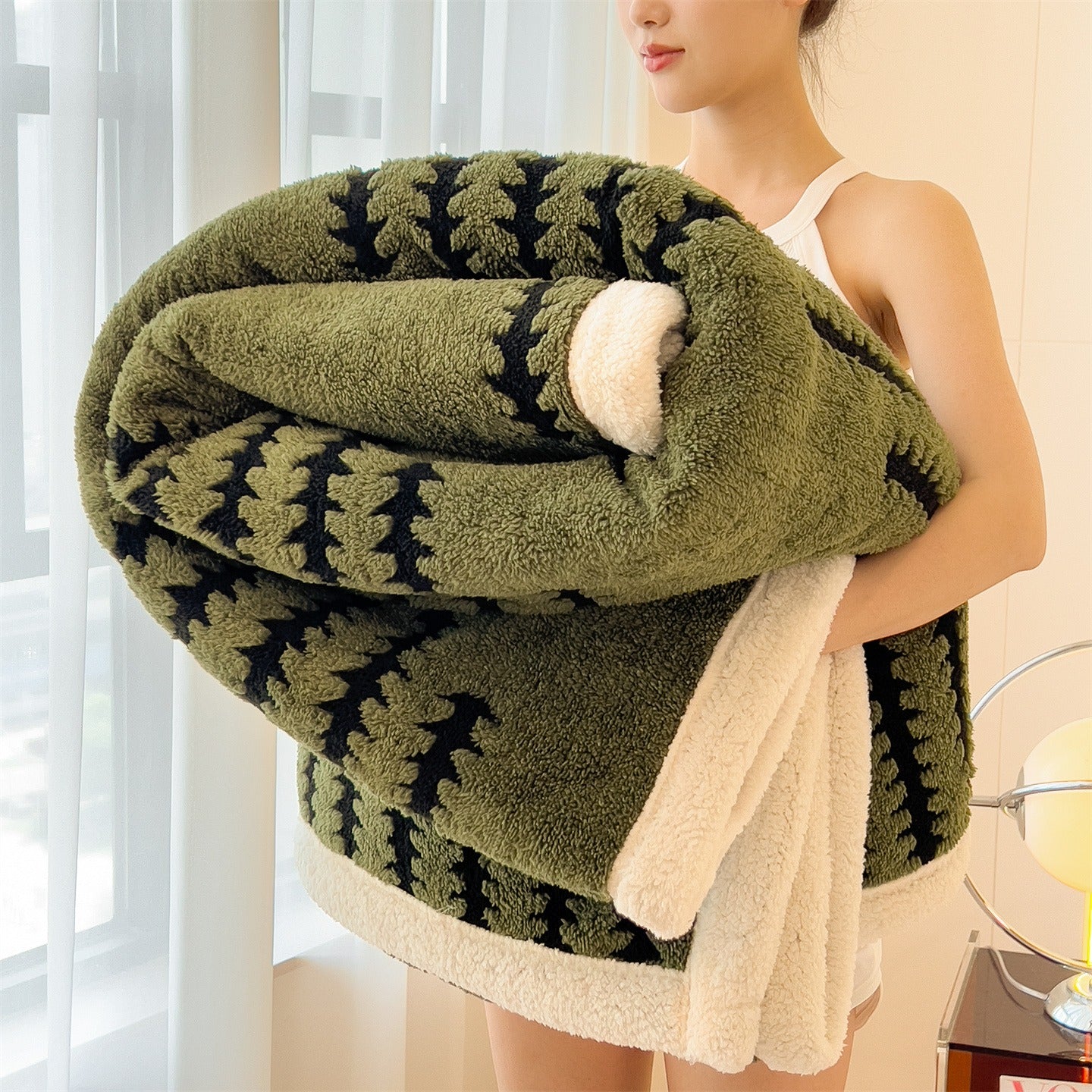 1pc Autumn and Winter Fleece-Lined Thick Blanket - Soft, Warm Modern Design, Mixed Colors