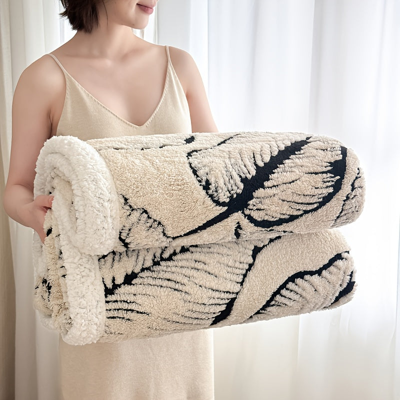 Luxury Plush Fleece Blanket - Oversized Thick Winter Throw with Super Soft Fleece, Quick-Warming 500gsm